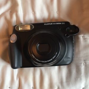 FUJIFILM instant camera instax 210